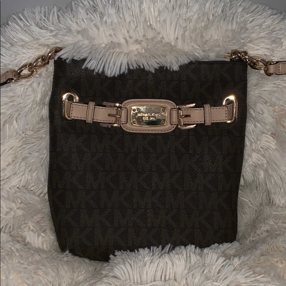 Michael Kors Crossbody